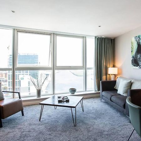 Titanic & City Views, Ultra Luxury City Parking Apartment Belfast Bagian luar foto