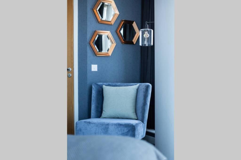 Titanic & City Views, Ultra Luxury City Parking Belfast Bagian luar foto