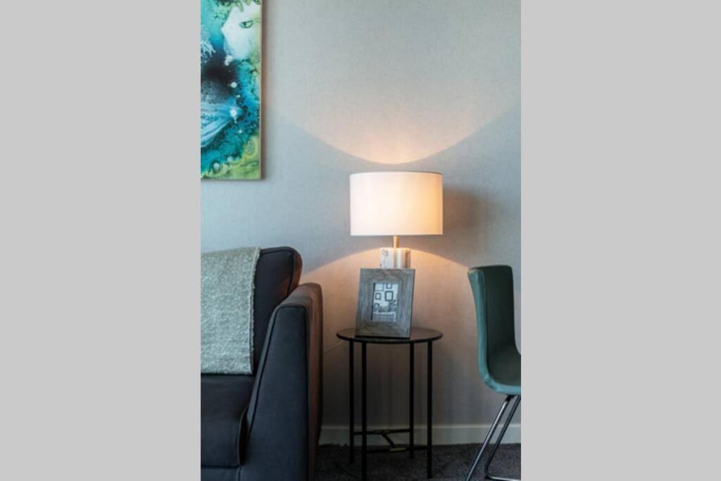Titanic & City Views, Ultra Luxury City Parking Belfast Bagian luar foto